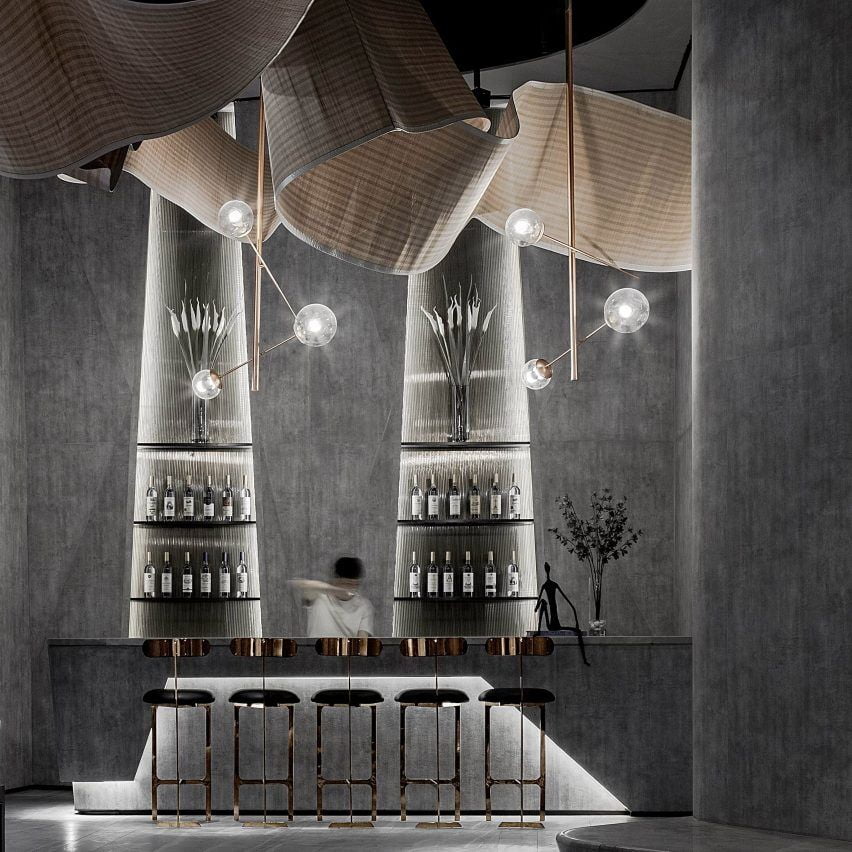 Daosheng-Design-creates-monochromatic-bar-with-looping-bamboo-sculpture
